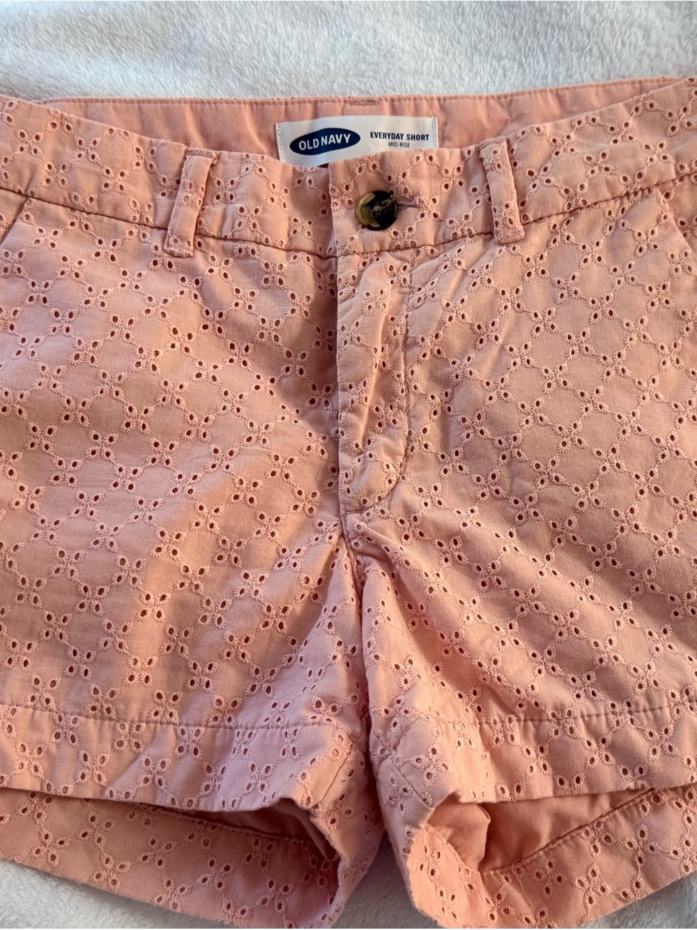 Old Navy Peach Eyelet Mid-Rise Shorts